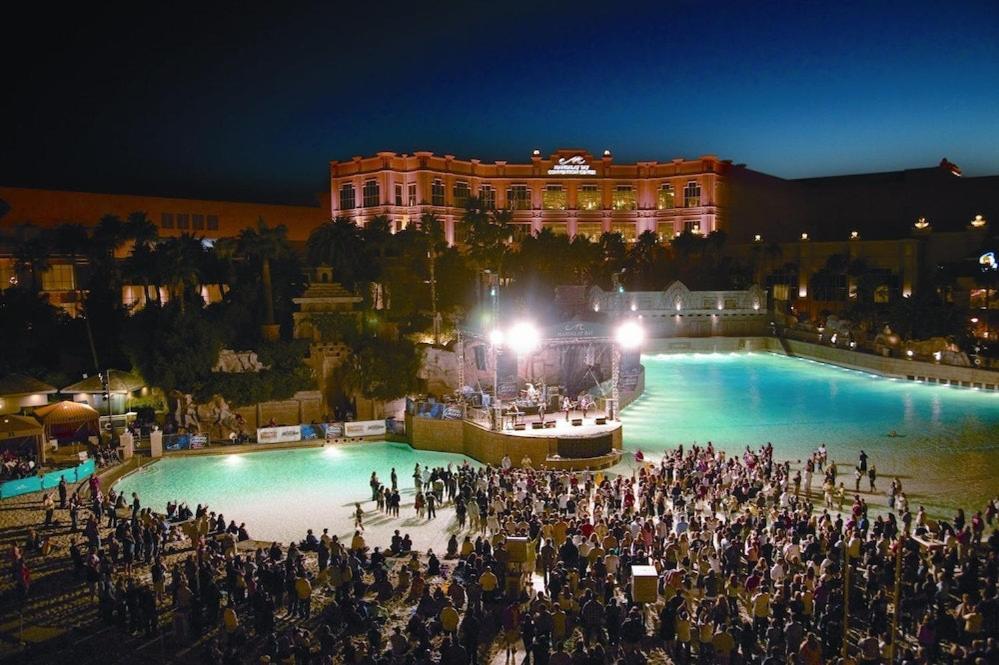 Mandalay Bay Resort And Casino By Suiteness Las Vegas Buitenkant foto
