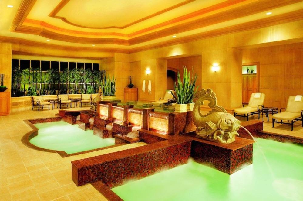 Mandalay Bay Resort And Casino By Suiteness Las Vegas Buitenkant foto